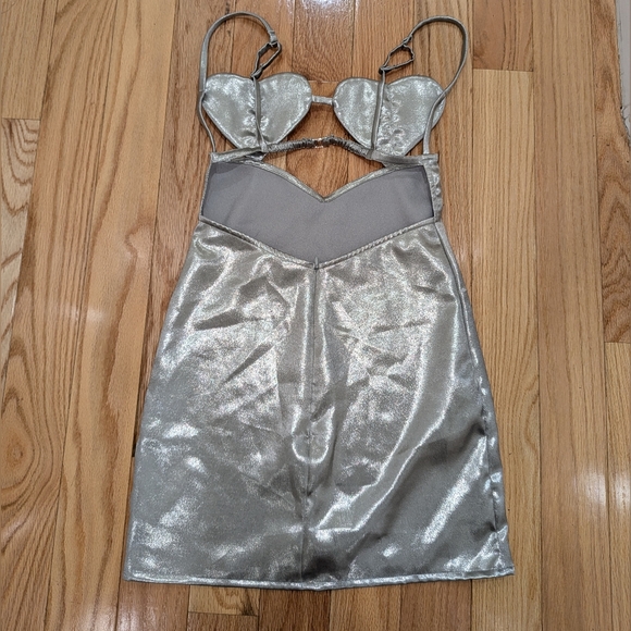 15. NWOT AMOR MIA HEARTBREAKER DRESS IN SILVER - Picture 6 of 8